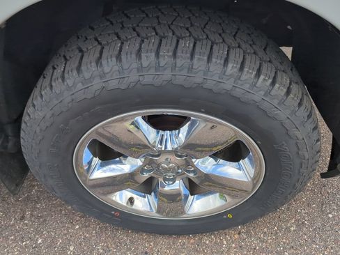 Used 2019 RAM 1500 Big Horn AWD/4WD image 10