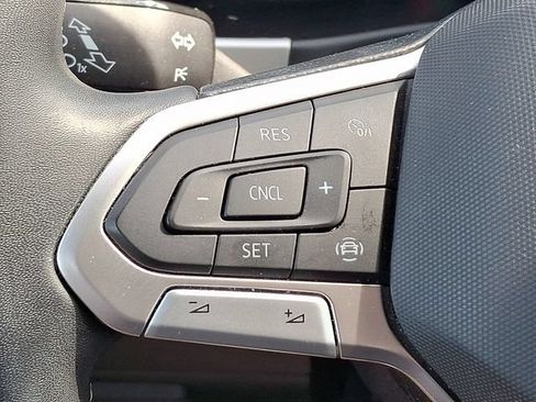 Used 2023 Volkswagen Atlas Cross Sport SE AWD/4WD image 18