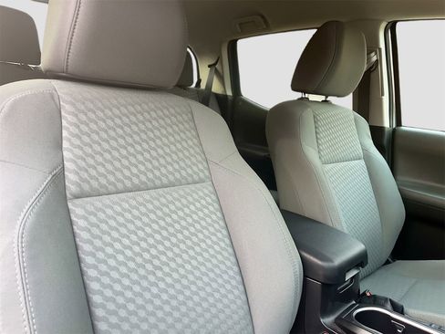 Used 2022 Toyota Tacoma SR image 25