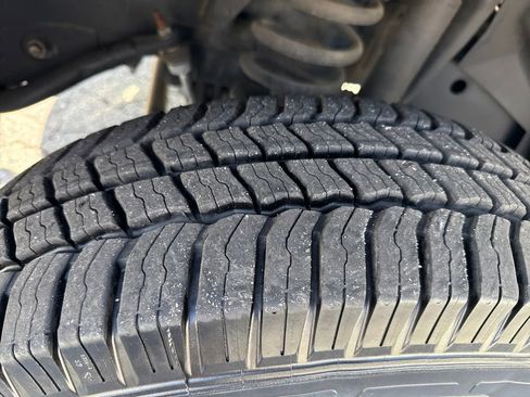 Used 2019 RAM 3500 Limited image 31