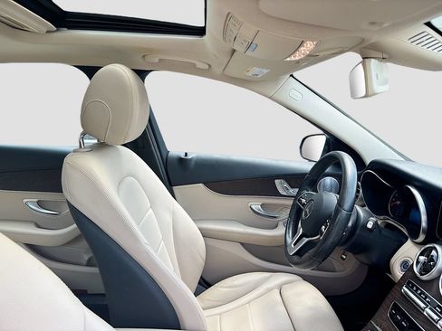 Used 2020 Mercedes-Benz C 300 Sedan image 21