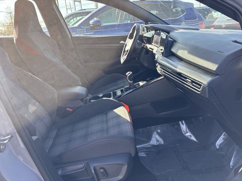 Used 2023 Volkswagen GTI Autobahn image 24