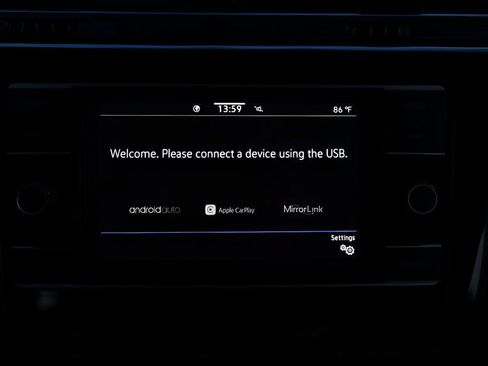 Used 2020 Volkswagen Tiguan S FWD image 28