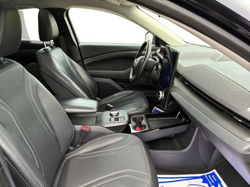 Certified 2021 Ford Mustang Mach-E Premium AWD/4WD image 17