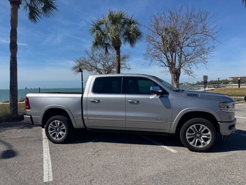 Used 2024 RAM 1500 Limited image 17