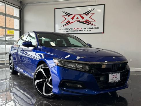 Used 2019 Honda Accord Sport image 1