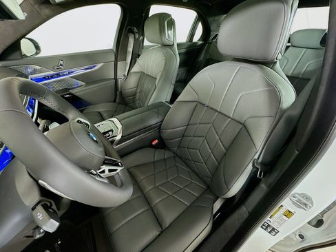 New 2026 BMW 760i xDrive w/ Executive Package AWD/4WD image 33