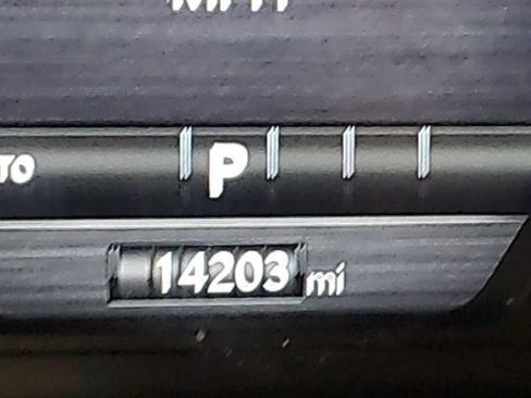 Used 2026 RAM 1500 Laramie AWD/4WD image 6
