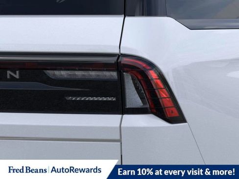 New 2025 Lincoln Navigator L Reserve w/ Jet Appearance Package AWD/4WD image 23
