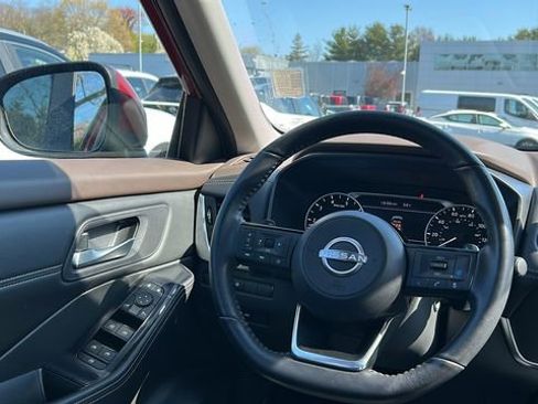 Certified 2023 Nissan Rogue SV w/ SV Premium B Package AWD/4WD image 22