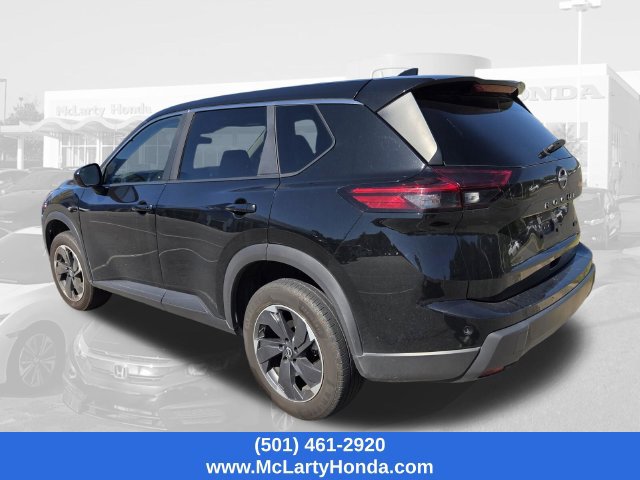 Used 2025 Nissan Rogue SV AWD/4WD image 3