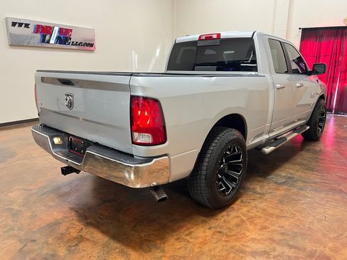 Used 2017 RAM 1500 Classic SLT image 10