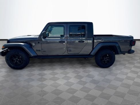 Used 2021 Jeep Gladiator Sport AWD/4WD image 9