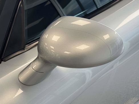 Used 2004 Dodge Viper SRT-10 image 10