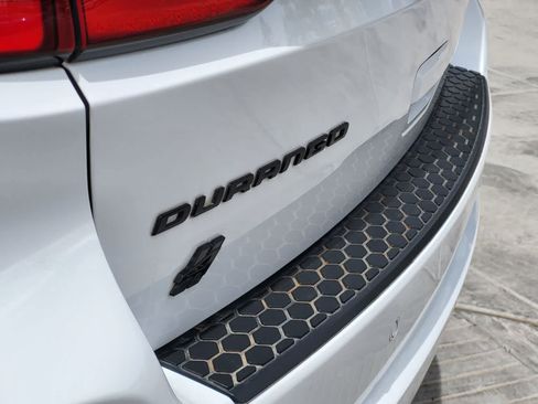 Used 2022 Dodge Durango R/T w/ Blacktop Package AWD/4WD image 12