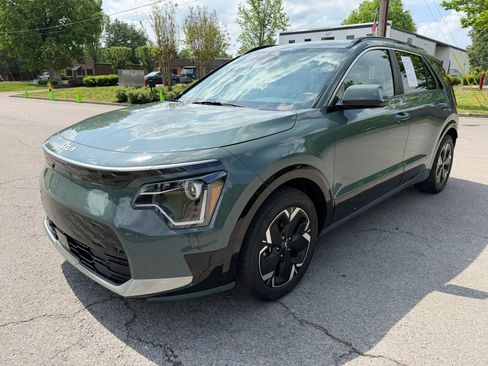 Used 2023 Kia Niro Wind w/ Wind Preserve Package image 7