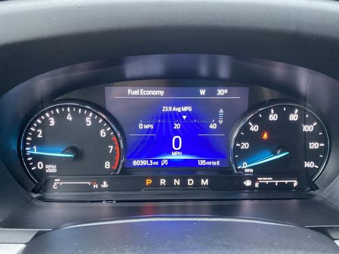 Used 2020 Ford Explorer XLT image 18