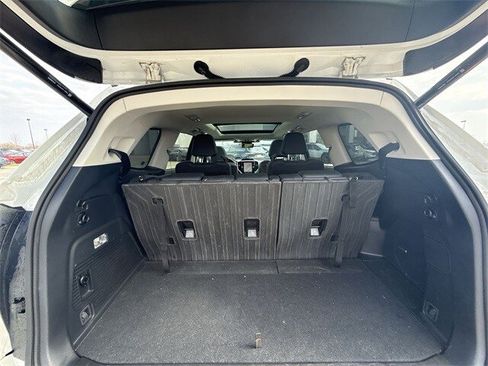 Used 2024 Subaru Ascent Limited w/ Technology Package image 25