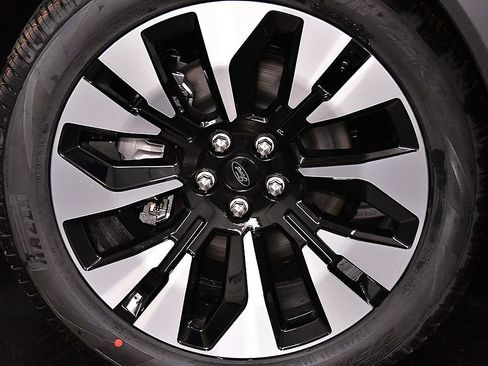 New 2026 Ford Explorer Platinum image 9