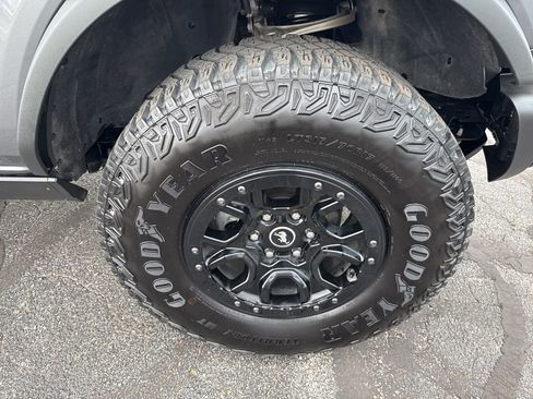 Used 2023 Ford Bronco Wildtrak AWD/4WD image 24