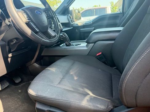 Used 2018 Ford F150 XLT w/ Equipment Group 302A Luxury AWD/4WD image 14