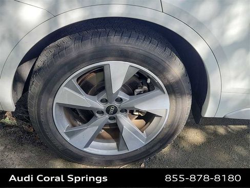 Certified 2023 Audi Q5 Premium w/ Convenience Package image 30