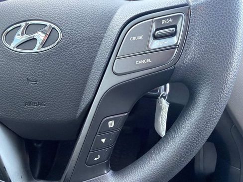 Used 2017 Hyundai Santa Fe Sport FWD image 25