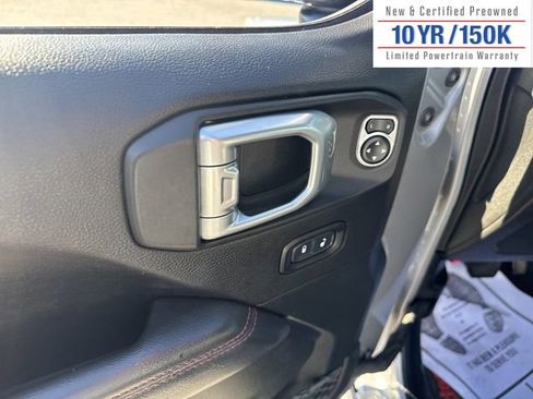 Used 2020 Jeep Gladiator Rubicon image 16