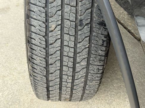 Used 2020 Dodge Durango AWD image 30