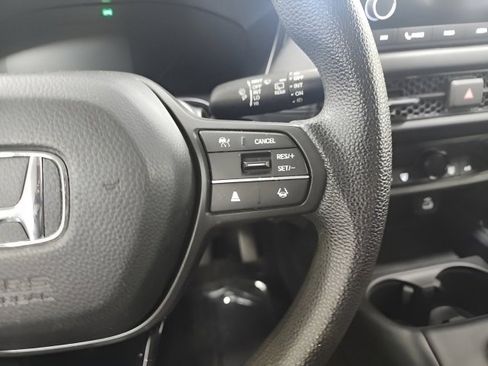 Used 2023 Honda HR-V LX image 26