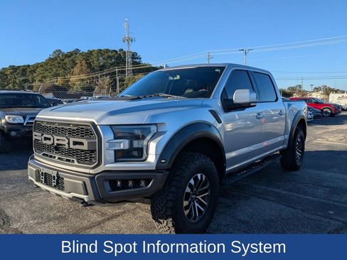 Used 2019 Ford F150 Raptor w/ Equipment Group 802A Luxury image 9