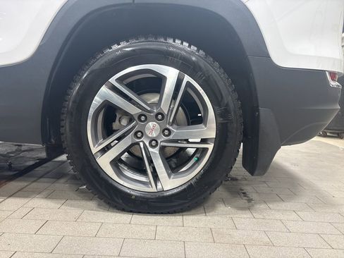 Used 2020 GMC Terrain SLT w/ Preferred Package image 26