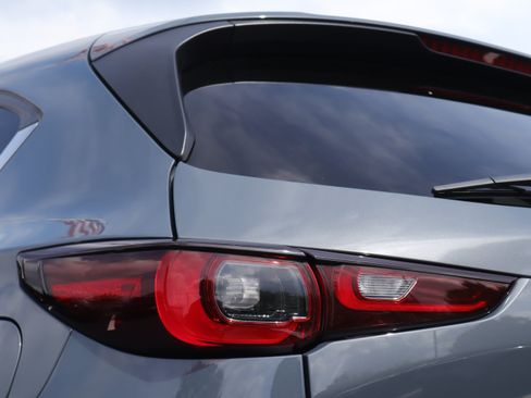 Certified 2023 MAZDA CX-5 Carbon Edition AWD/4WD image 32