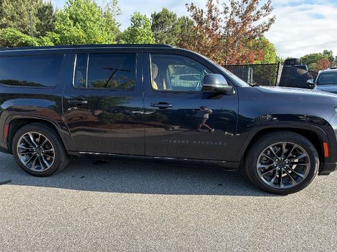 Certified 2025 Jeep Grand Wagoneer L Series III w/ Quick Order Packagew 28T AWD/4WD image 7
