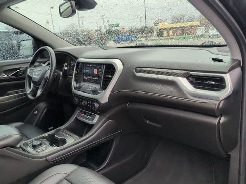 Used 2023 GMC Acadia SLT w/ GMC Pro Grade Package AWD/4WD image 50