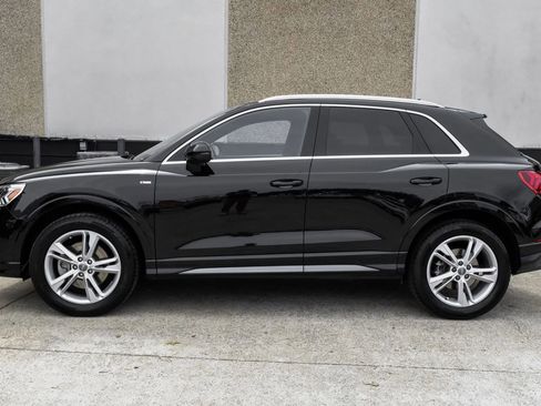 Used 2020 Audi Q3 2.0T Premium Plus w/ Premium Plus Package AWD/4WD image 11