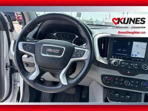 Used 2018 GMC Terrain SLE w/ Infotainment Package I AWD/4WD image 43