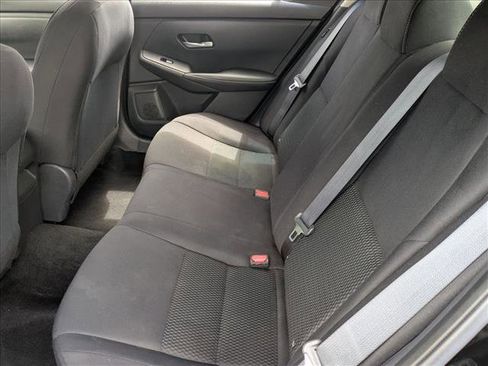 Used 2022 Nissan Sentra S FWD image 17