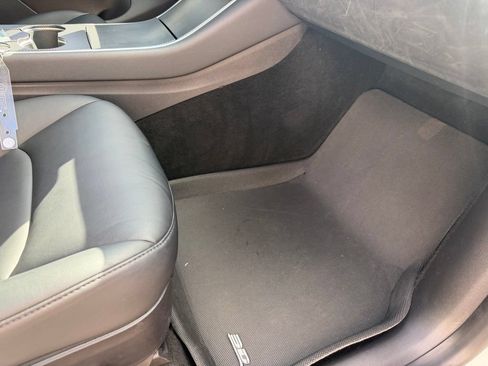 Used 2020 Tesla Model Y Long Range AWD/4WD image 14