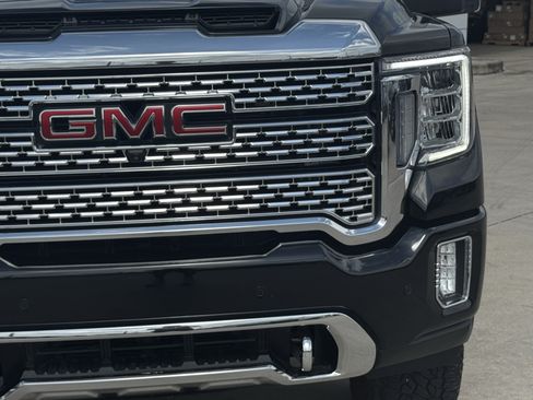 Used 2022 GMC Sierra 2500 Denali w/ Denali Ultimate Package AWD/4WD image 5