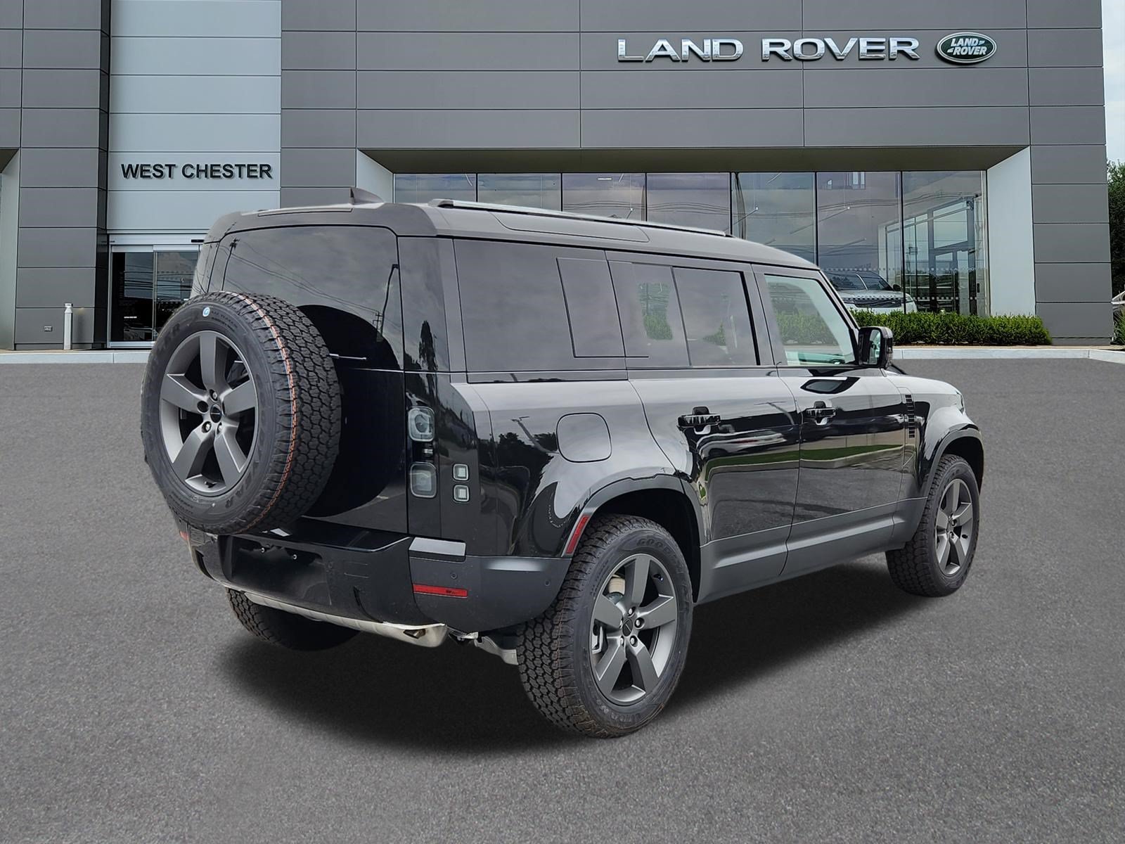 New 2026 Land Rover Defender 110 S AWD/4WD image 4