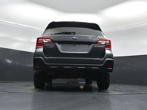 Used 2019 Subaru Outback 2.5i Premium AWD/4WD image 46