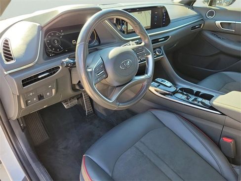 Used 2023 Hyundai Sonata SEL Plus image 15