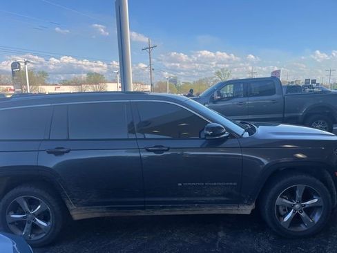 Used 2021 Jeep Grand Cherokee L Limited image 4