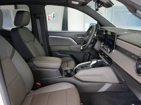 Used 2023 Chevrolet Colorado ZR2 w/ Desert Boss Special Edition image 22