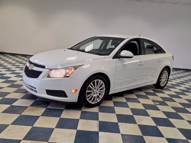 Used 2012 Chevrolet Cruze Eco FWD image 3