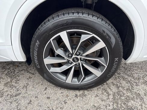 Used 2024 Audi Q5 2.0T Premium Plus image 9