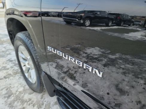 Certified 2026 Chevrolet Suburban LS image 25