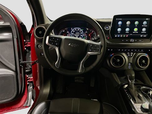 Used 2025 Chevrolet Blazer Premier w/ Driver Confidence II Package image 23