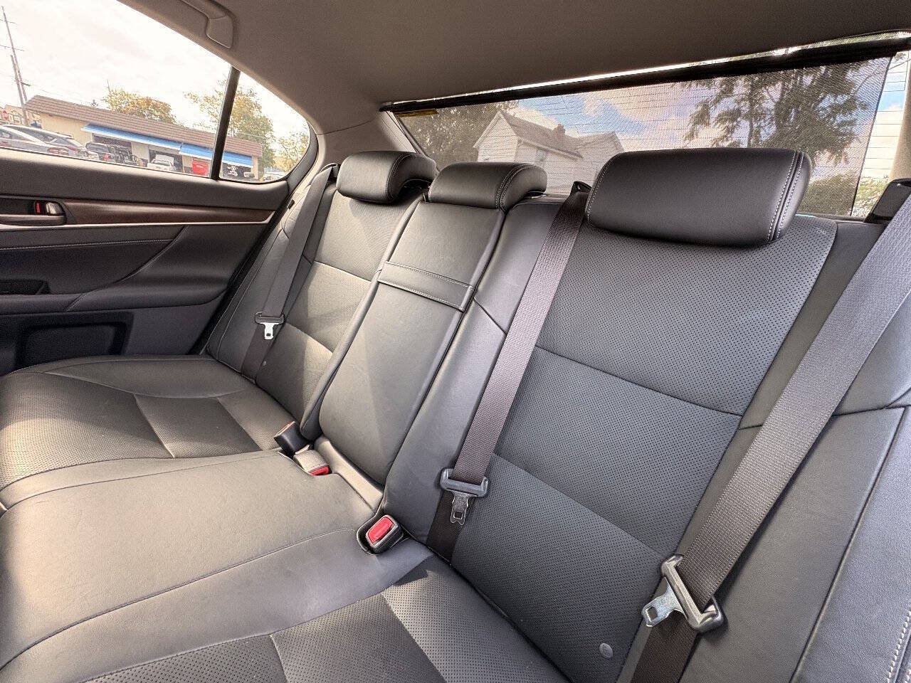 Used 2013 Lexus GS 350 RWD image 17